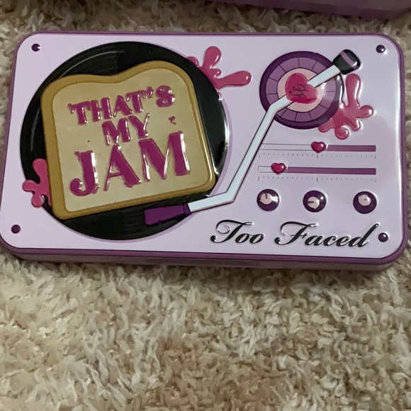 Too Faced That’s My Jam Eyeshadow palette - Picture 5 of 6